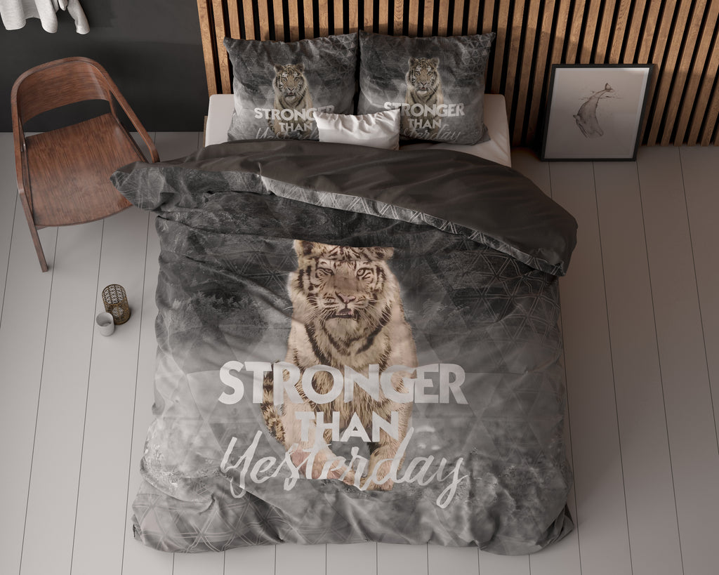 Stronger Grijs