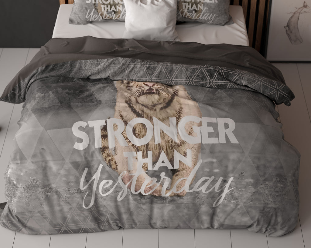 Stronger Grijs
