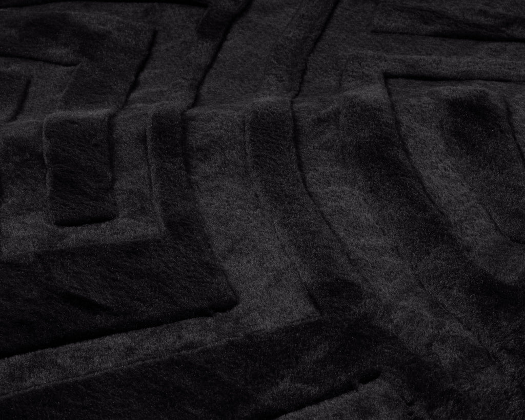 Embossed Zeta Deken Zwart 200 x 240