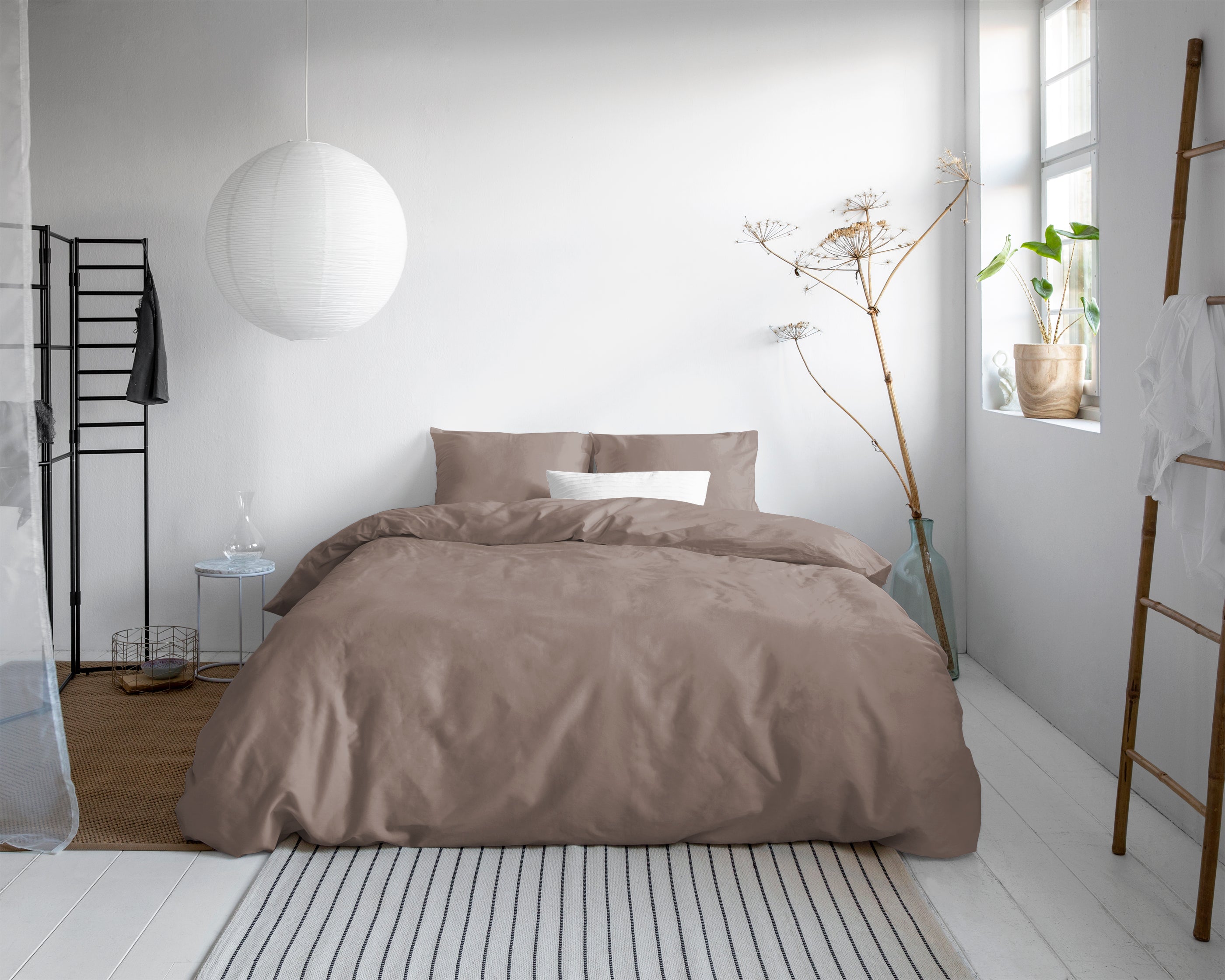 Uni Satijn Taupe