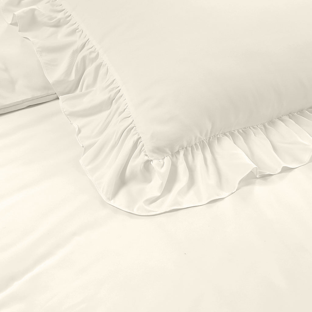 Ruffles Creme