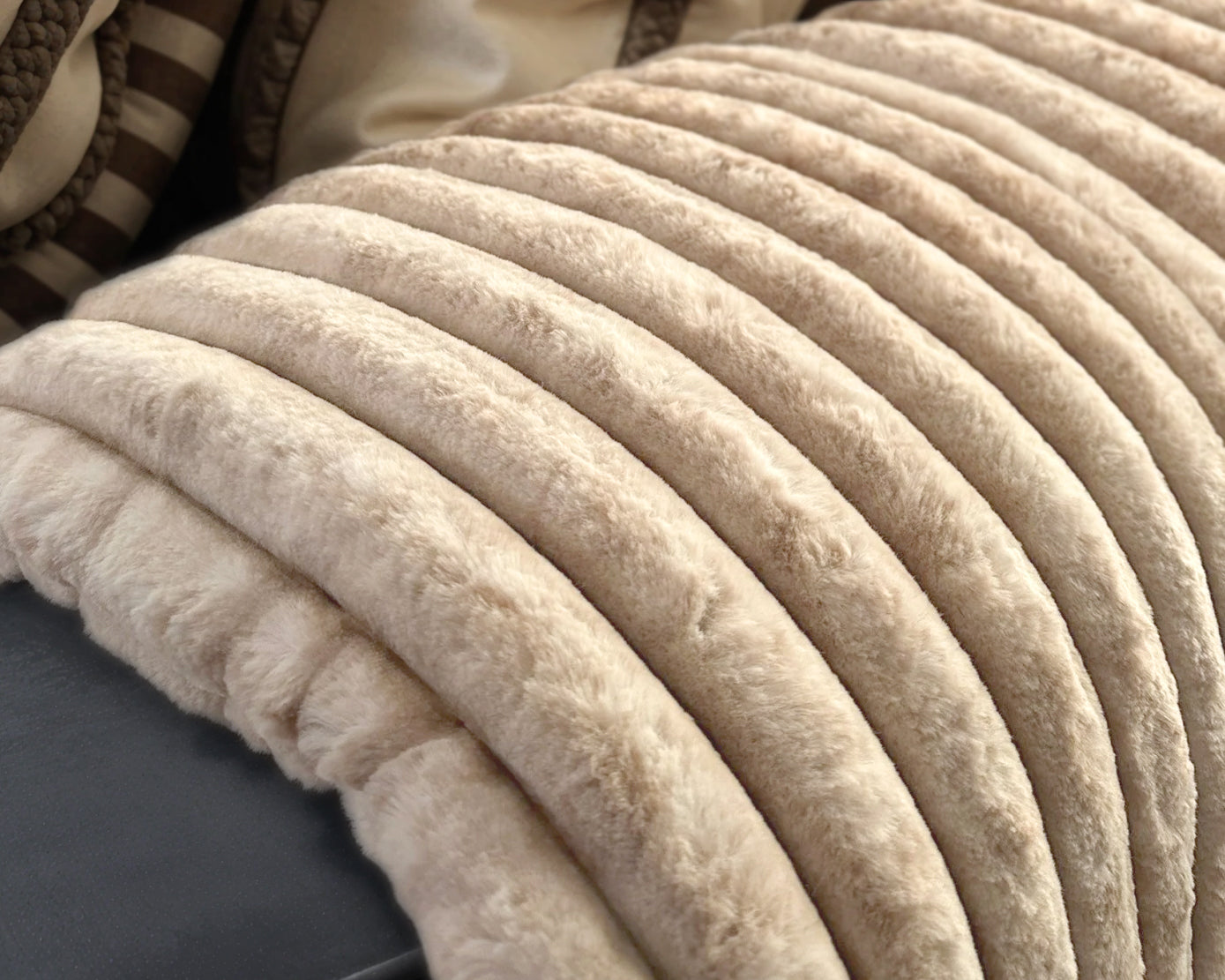 Rib Rabbit Fur Plaid Zand