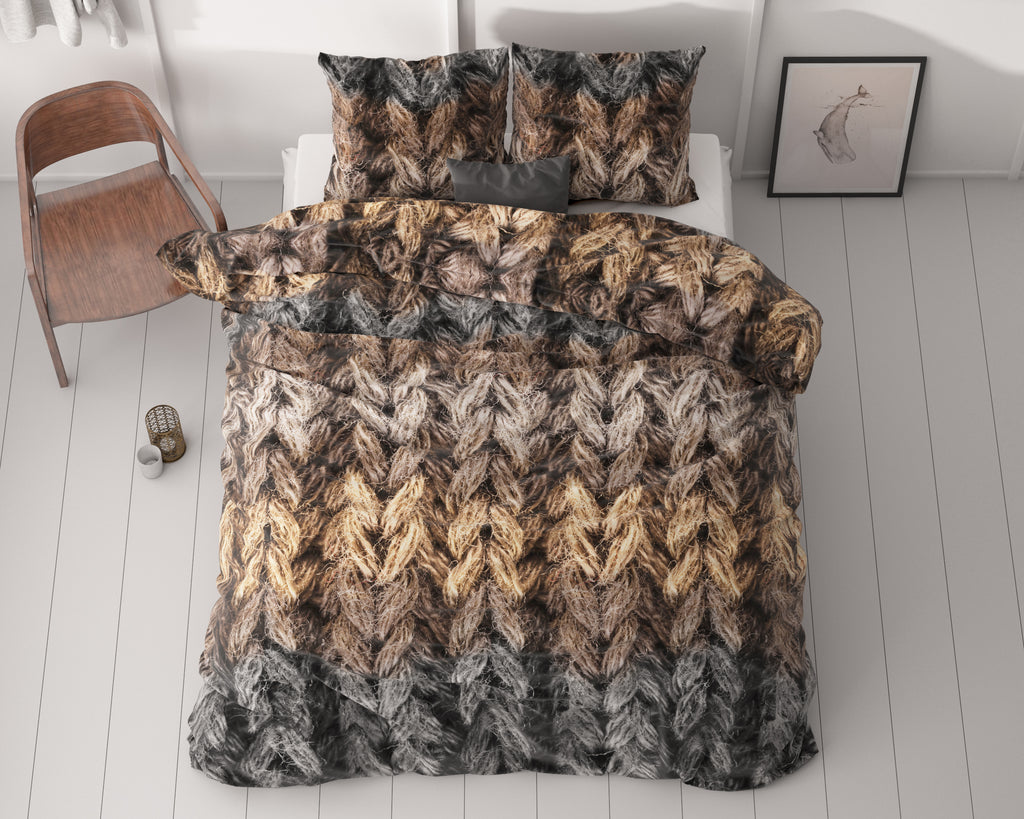 Trendy knits Bruin