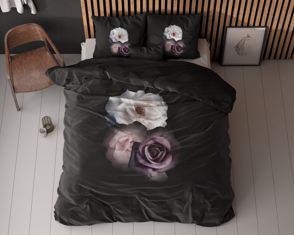 Deep Flowers Zwart