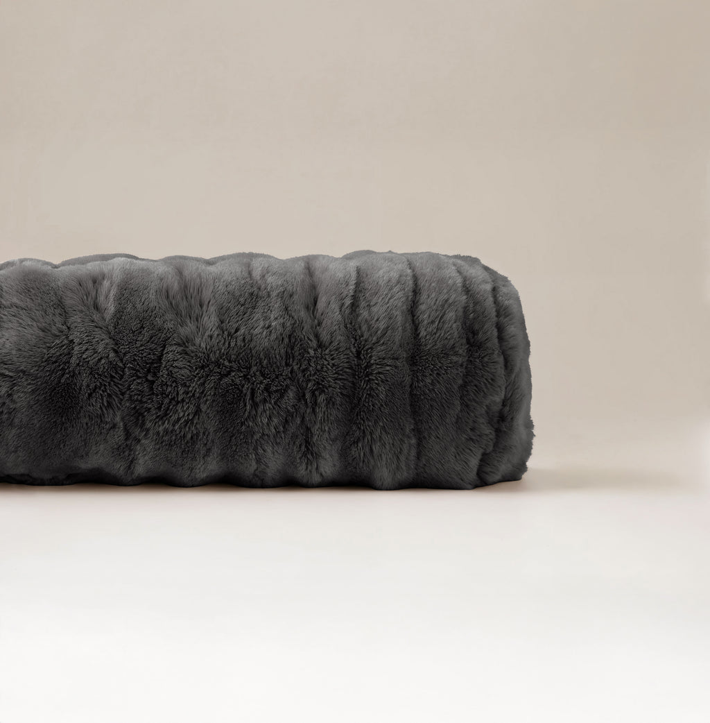 Bodypillow Pompom Antraciet 140 x 20