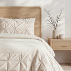 Border Pintuck Beige