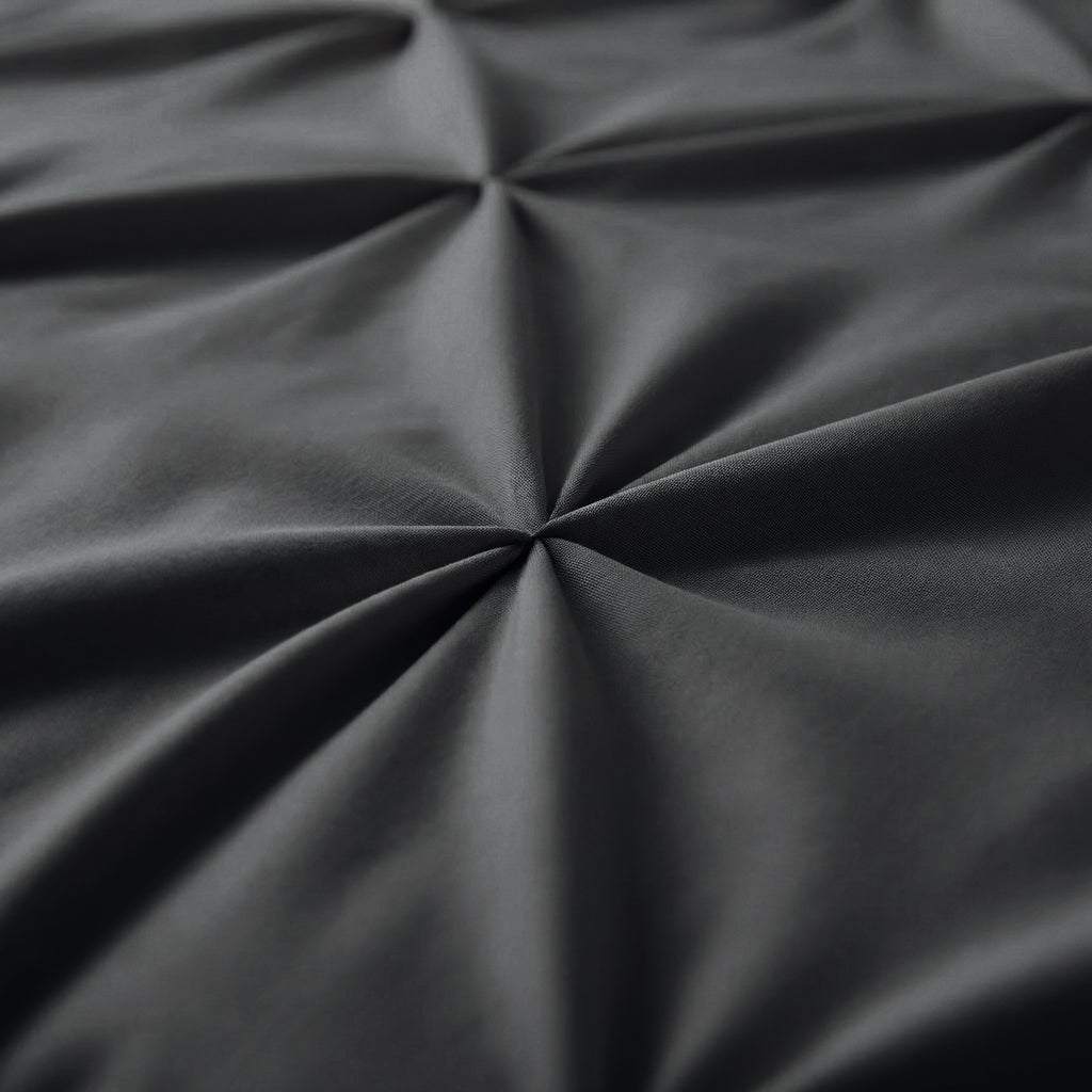 Border Pintuck Zwart