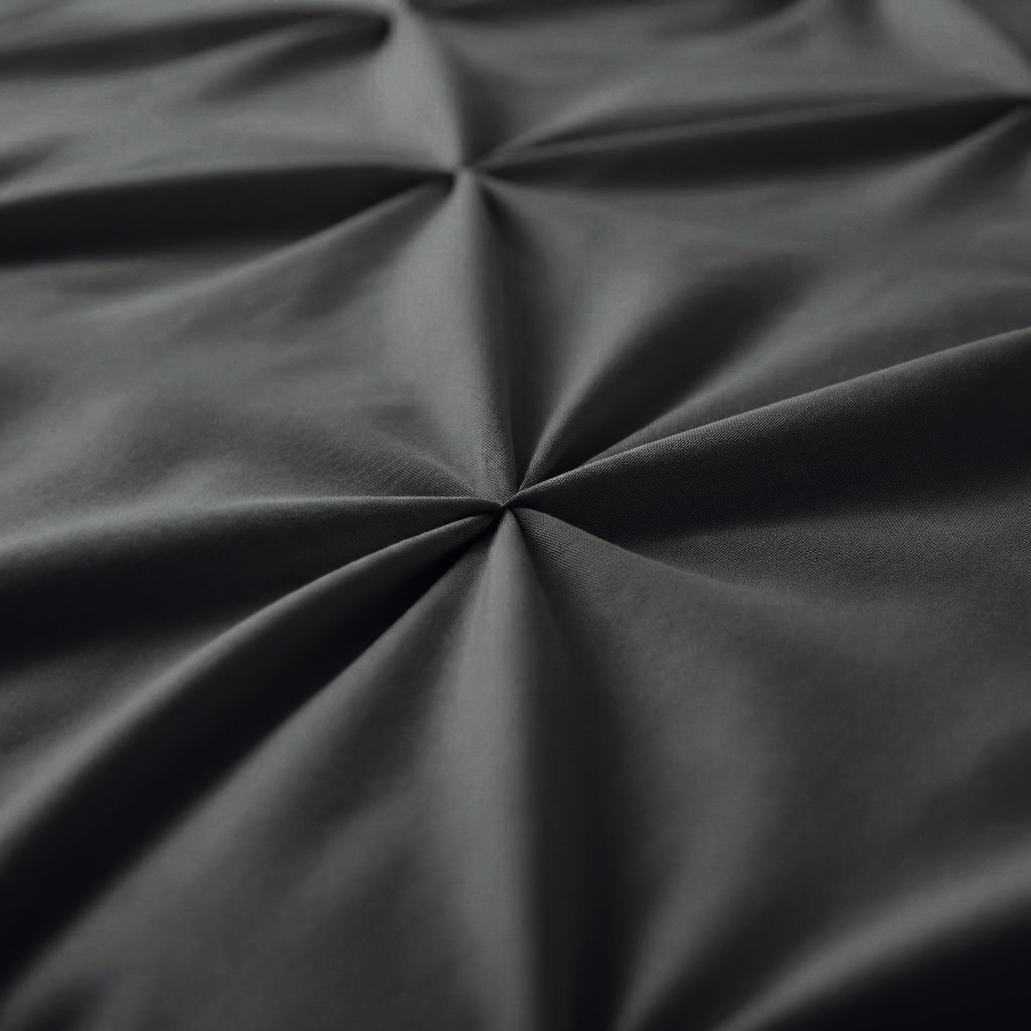 Border Pintuck Zwart
