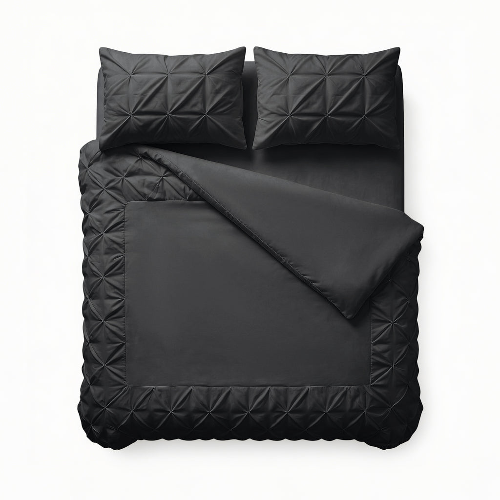 Border Pintuck Zwart