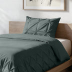 Border Pintuck Groen