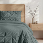 Border Pintuck Groen